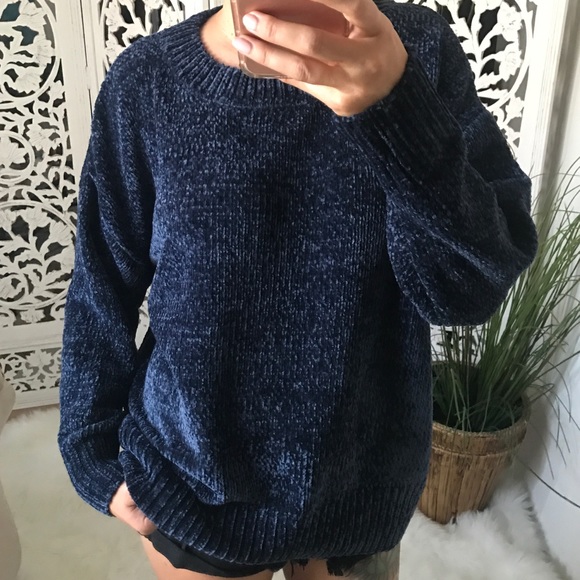 LAST 3️⃣ Chenille Crew Neck Pullover - Picture 2 of 8